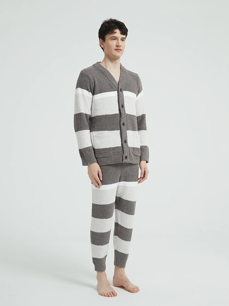 Mitä ominaisuuksia tukkukaupan miesten fleece-pyjaman tulisi olla talven vähittäismyyntiin?
