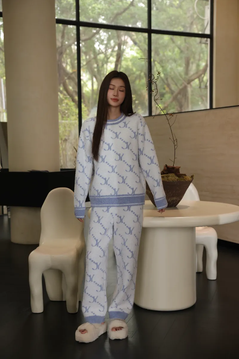 Naisten pehmeä fleece-pyjamat Naisten pehmeä fleece-pyjamat